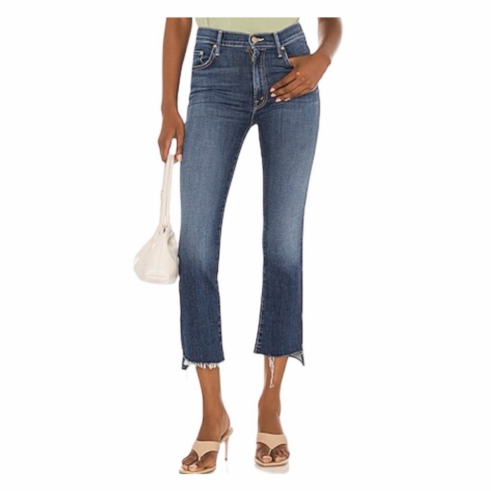 Mother insider crop step fray